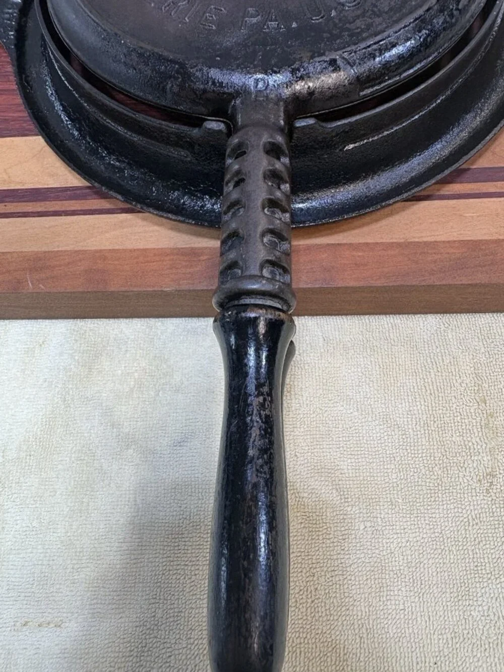 Vtg Griswold No.8 Waffle Maker Cast Iron 1908 Co American Low Base 975,976,977
